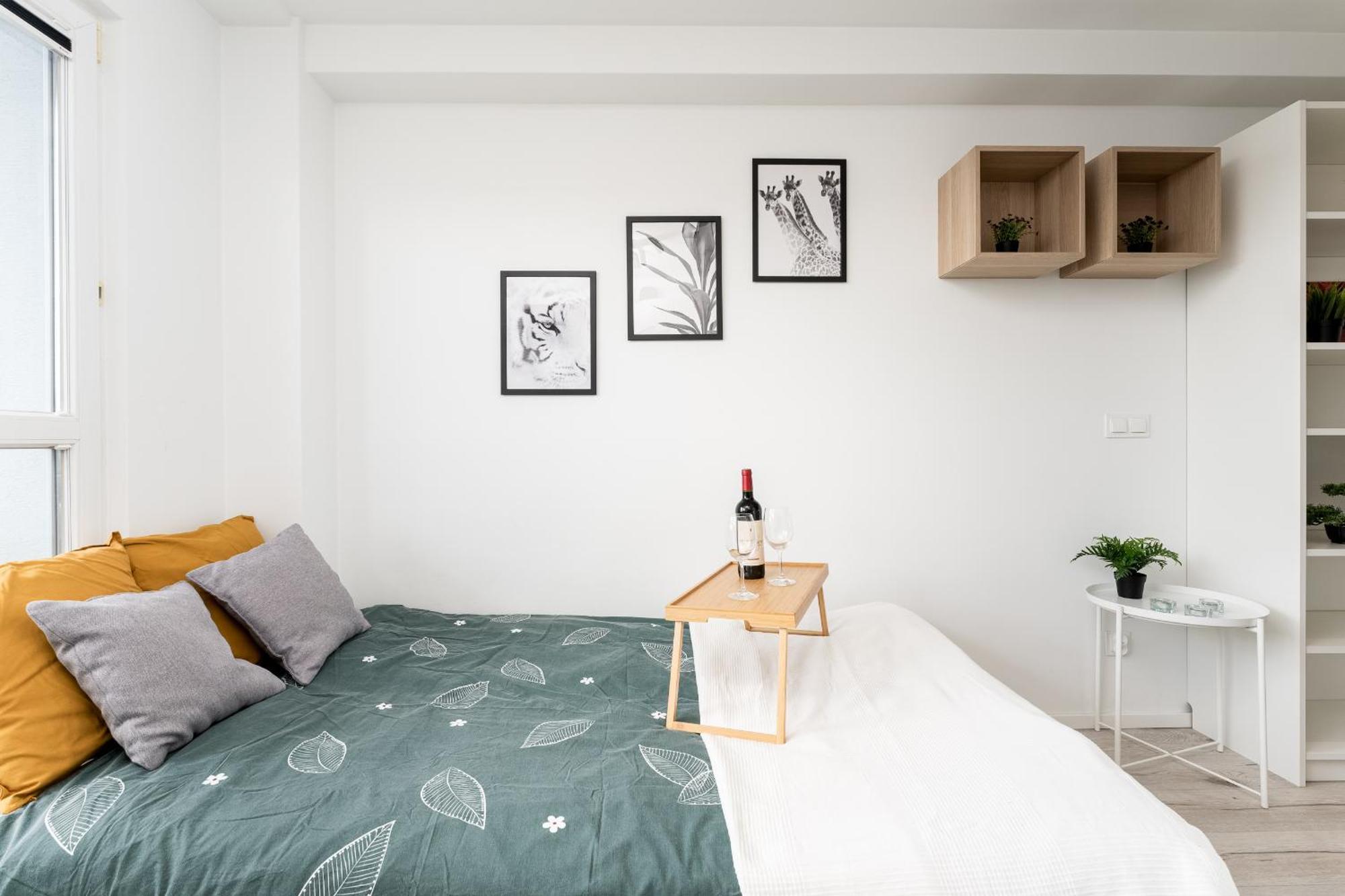 Czarnowiejska Mini Studio With Loggia Krakau Exterior foto